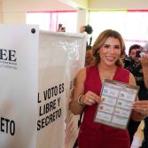 Marina del Pilar ejerció su voto