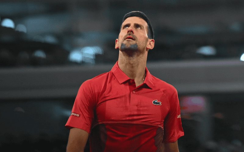 Novak Djokovic se retira de Roland Garros por una lesión en la rodilla