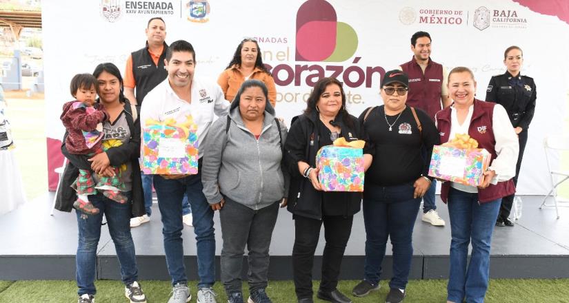 Gobierno de Ensenada anuncia 10 obras del Ramo 33 para Maneadero