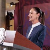 AMLO recibe a Claudia Sheinbaum en Palacio Nacional