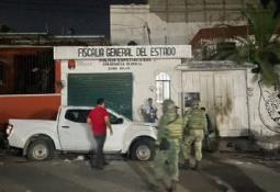 Balean a 2 hombres en Salina Cruz; sobreviven al ataque