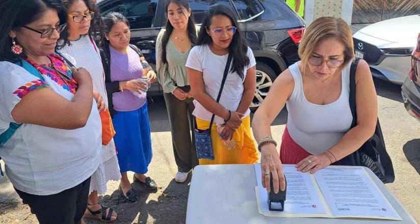 Asamblea Nacional de Mujeres Indígenas entrega carta a Claudia Sheinbaum