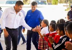 Recorre alcalde Armando Ayala instalaciones del Salón de la Fama