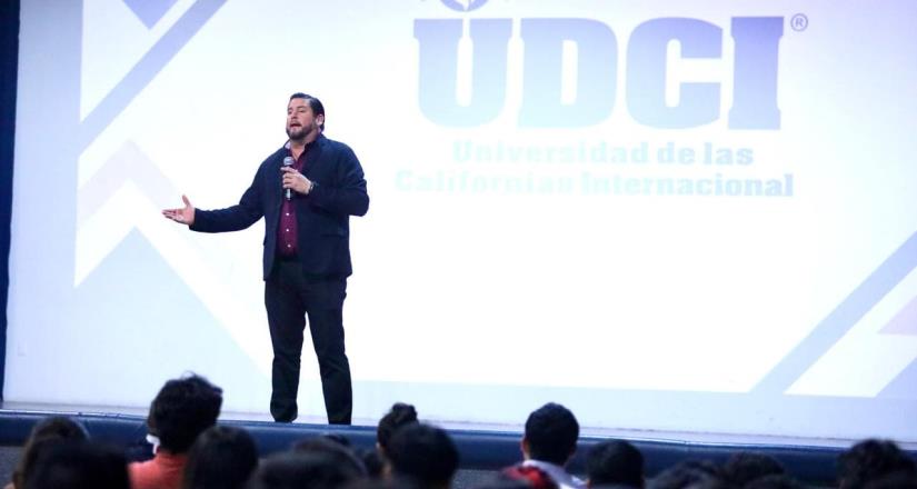 Acuerdan estudiantes y personal docente de UDCI sumarse a proyectos de beneficio para Tijuana