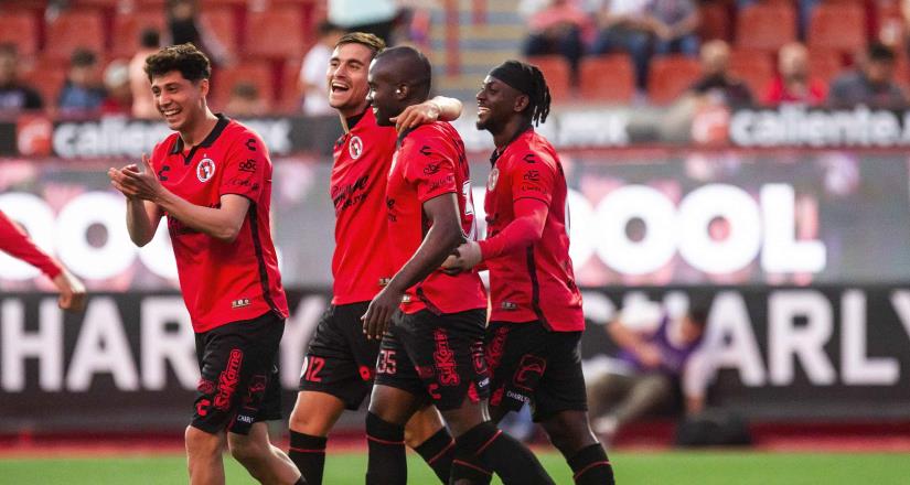 Xolos golea a Herediano en su último compromiso de pretemporada