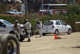 Detienen a 3 asaltantes tras persecución en el blvd 2000