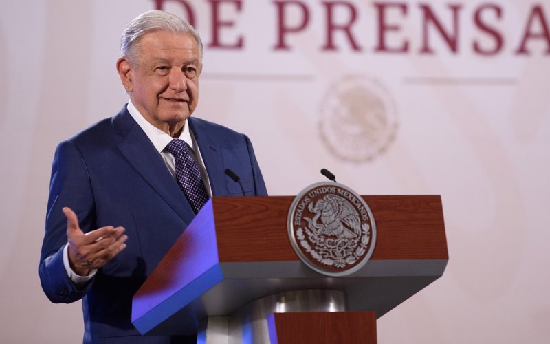 AMLO cuestiona reunión entre Norma Piña y Alito Moreno