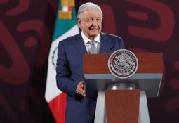 AMLO se lanza contra países que critican reelección de Maduro