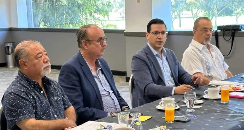 Buscará el Dip. César I. Damián Retes socializar temas desde el Congreso de la Unión