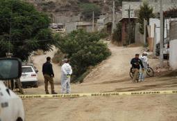 Cuerpos son encontrados en el área de un barranco