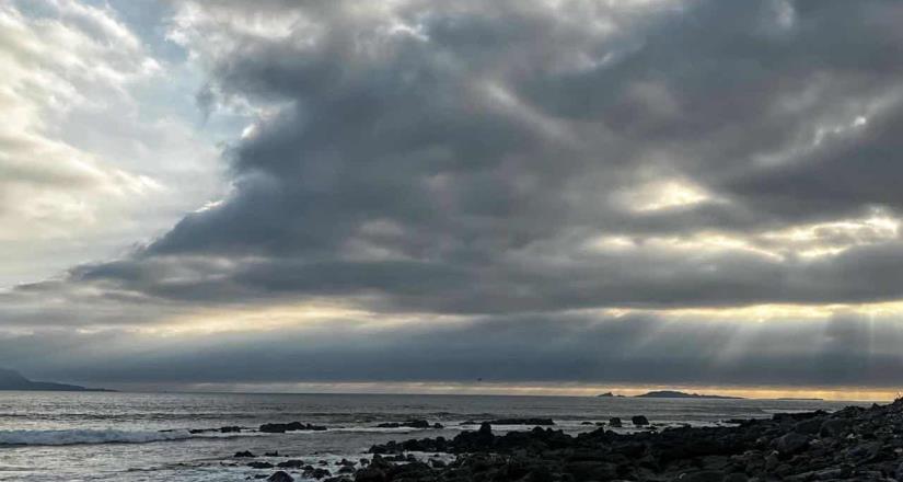 Lluvias aisladas para este lunes; clima cálido para el resto de la semana