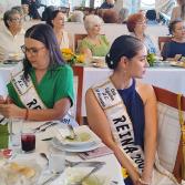 Reinas se reúnen para conmemorar la tradición del Club Cigüeñas en su 80 aniversario de tradición