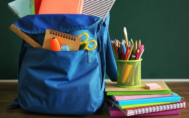 Familias mexicanas invierten el 30% de sus ingresos en el regreso a clases