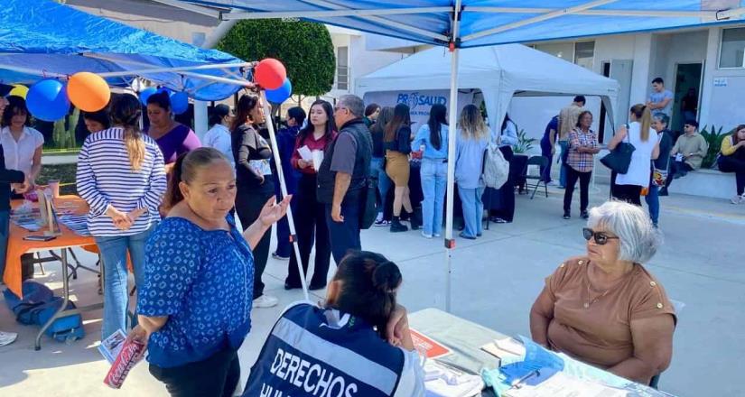 Realiza CEDHBC jornada de servicio en Playas de Rosarito