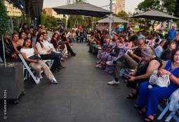 Reinas se reúnen para conmemorar la tradición del Club Cigüeñas en su 80 aniversario de tradición