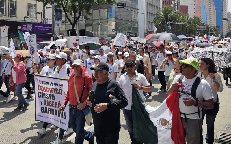 Marcha contra la Reforma al Poder Judicial en CDMX