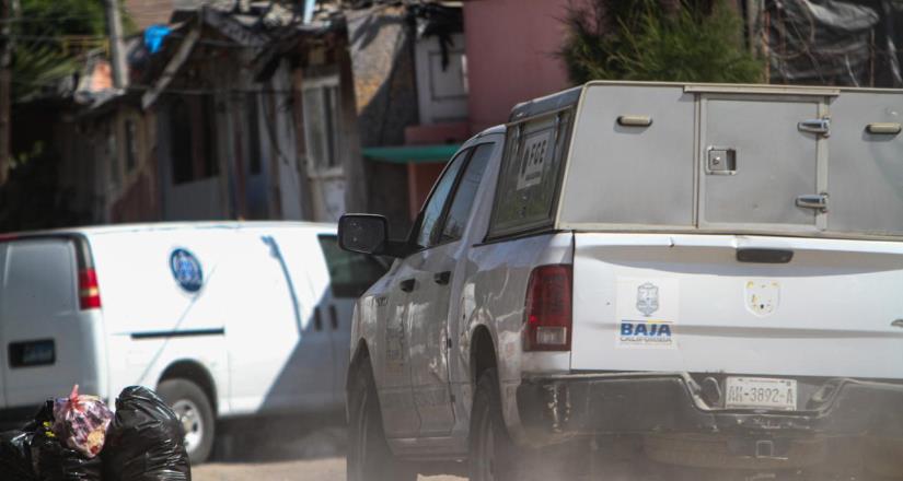 Hombre encuentra cuerpo sin vida camino a su trabajo