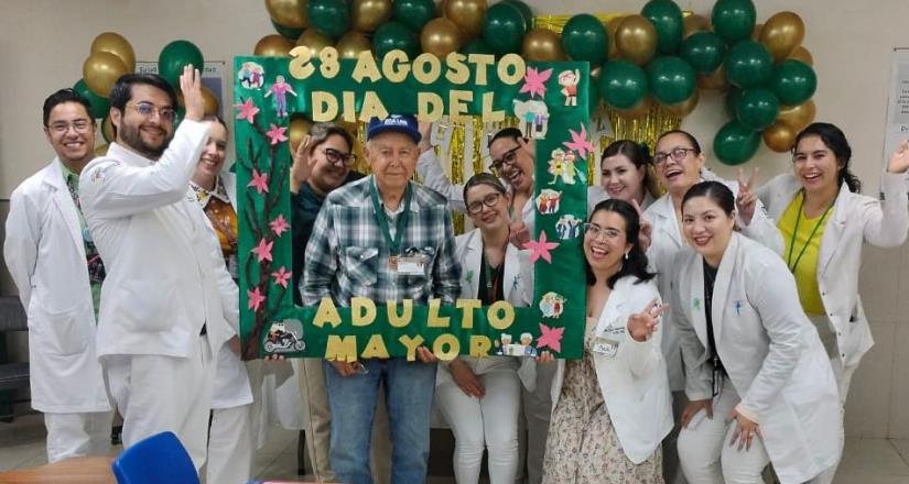 Promueve IMSS Baja California salud de personas adultas mayores a través del programa GeriatrIMSS