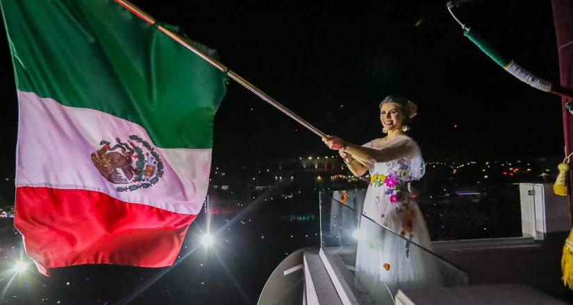 Celebra con la gente Marina del Pilar los 214 años de independencia de México