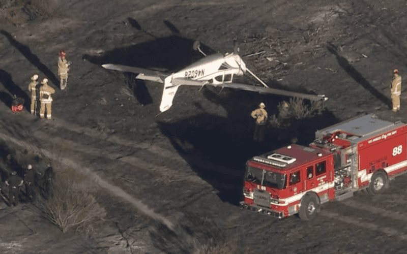 Avioneta se estrella en Van Nuys, California, sin dejar heridos graves