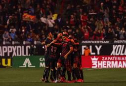 Tecos, campeón invicto de futbol americano juvenil