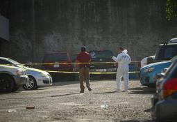 Entrada de la Cueva del Peludo se incendia